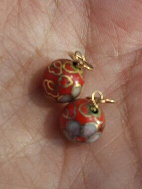 14k  gold w cloisonné charms/or for earrings